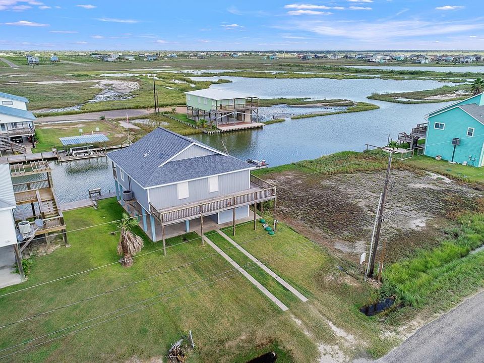 1st image of 115 Belaire Dr