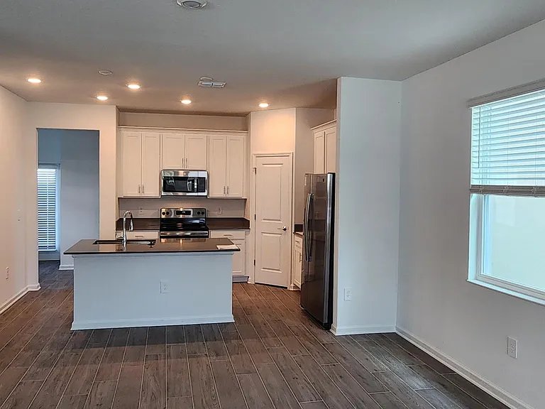 16447 Parable Way — Photo 4