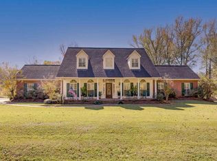 1919 McRaven Rd, Clinton, MS 39056
