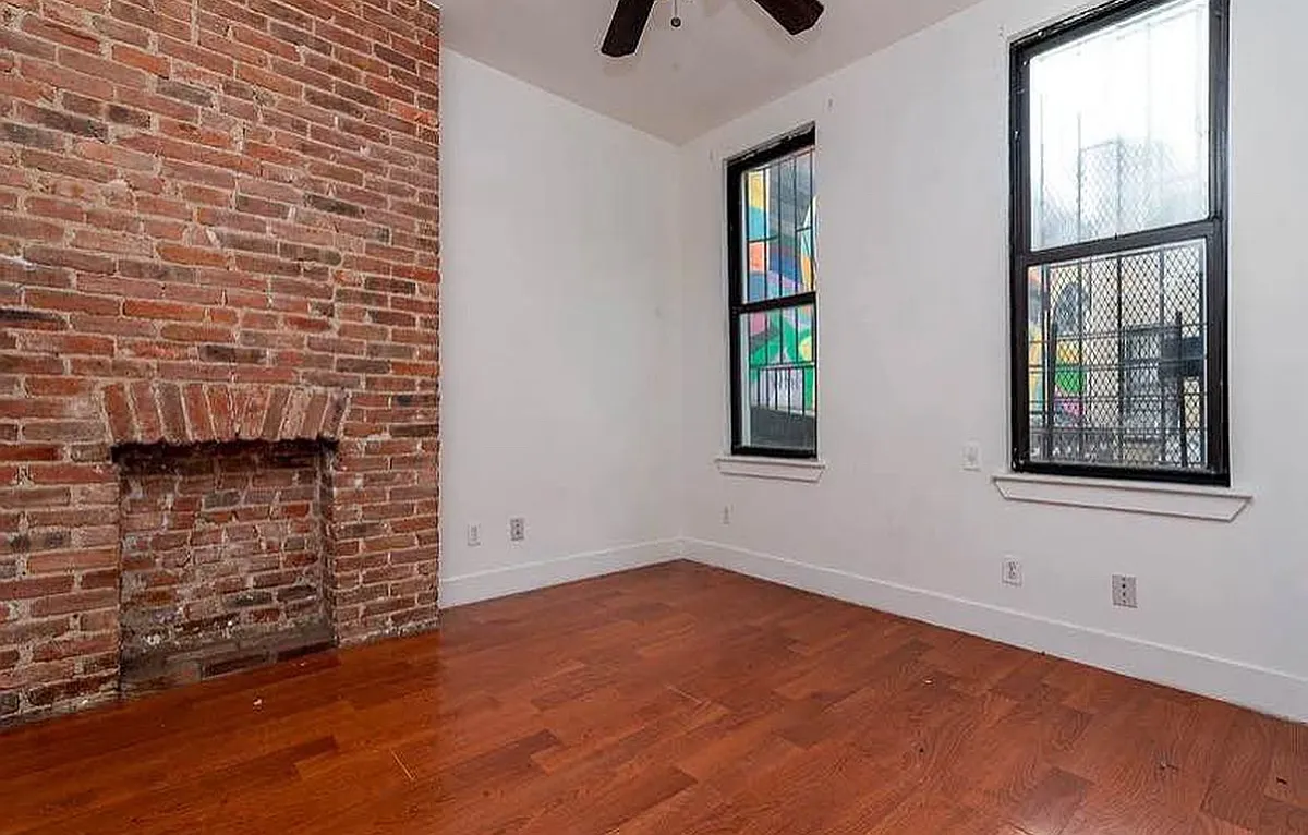 Building Photo - 290 Harman St #2RR