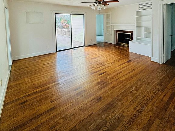 5th image of 1605 Edgewood Drive