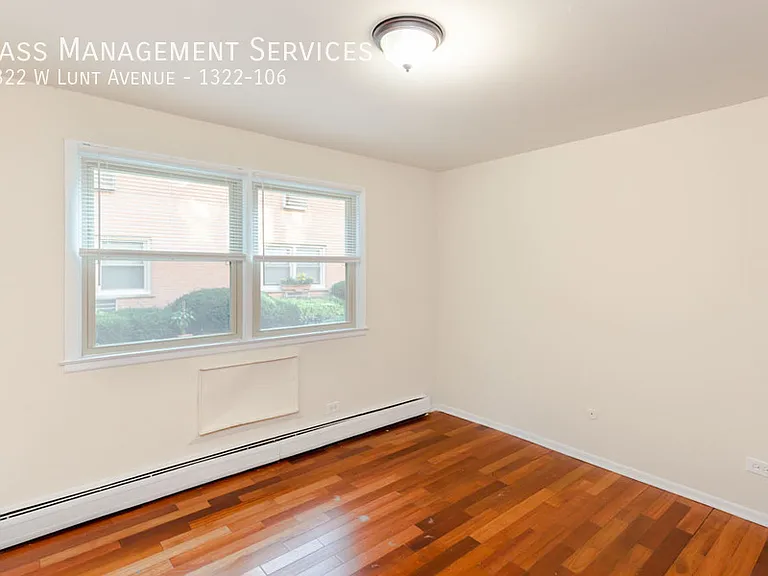 1322 W Lunt Ave #106 — Photo 6