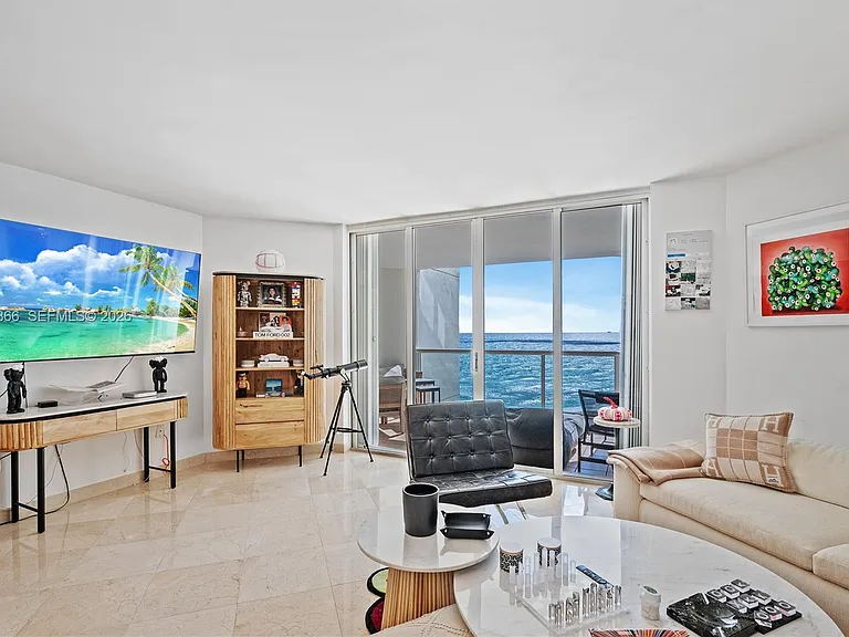 8925 Collins Ave #9J — Photo 6