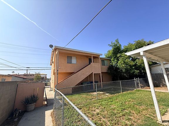 3rd image of 814 E Erna Ave APT B