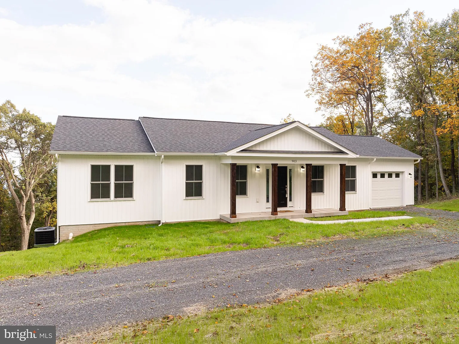 903 Rockwood Trl photo 1