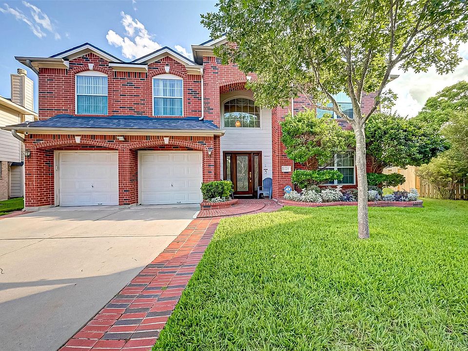 1st image of 21107 N Fair Ct