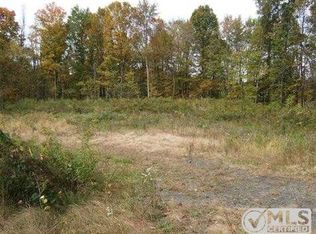 752 New Paltz Rd, Lloyd, NY 12528