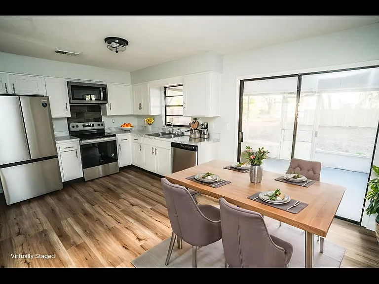 39728 Meadowood Loop — Photo 16