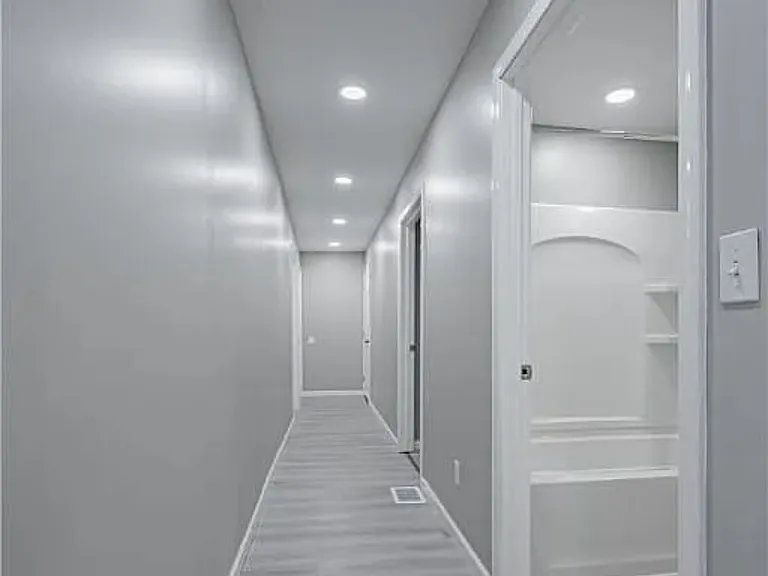 44-52 Webster St #2 — Photo 5