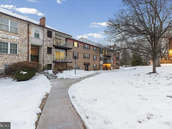 137 Drummers Ln #137, Wayne, PA 19087