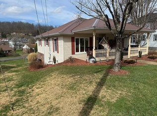 267 Haymond Rd, Grafton, WV 26354