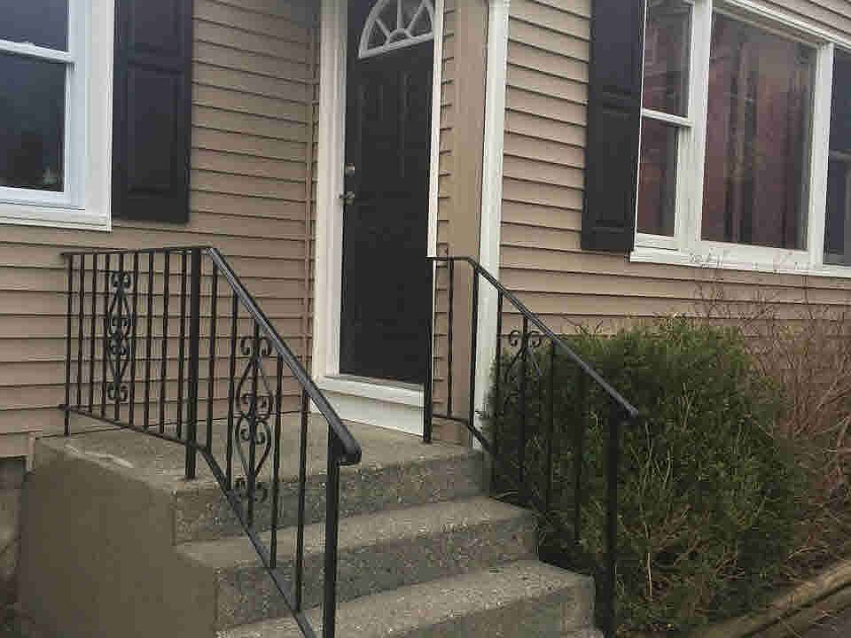 2nd image of 242 Maple Rd