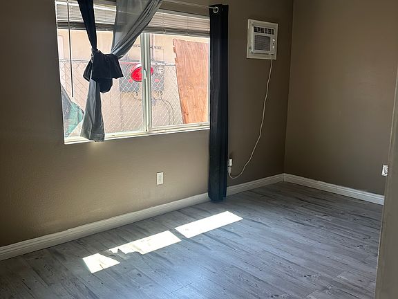 2nd image of 1280 N Turrill Ave #1