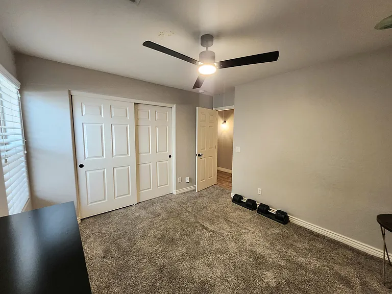 1932 S 174th Ave — Photo 19