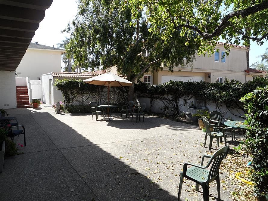 1st image of 225 Natoma Ave APT C