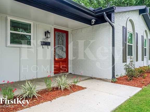 3rd image of 1105 Quebec Dr