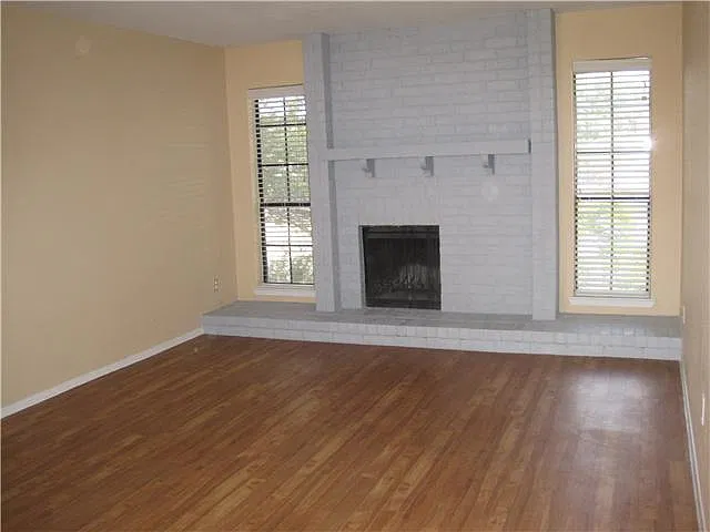 2 bed, 2.0 bath, 1056 sqft, $1,450 — Photo 3
