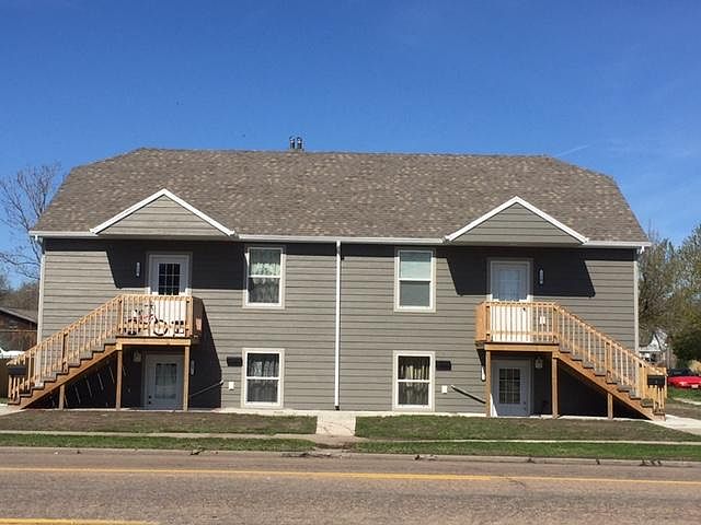 1st image of 118 N Willow St Unit 4