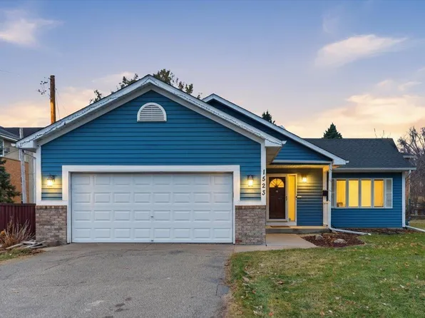 1523 4th St N, South Saint Paul, MN 55075