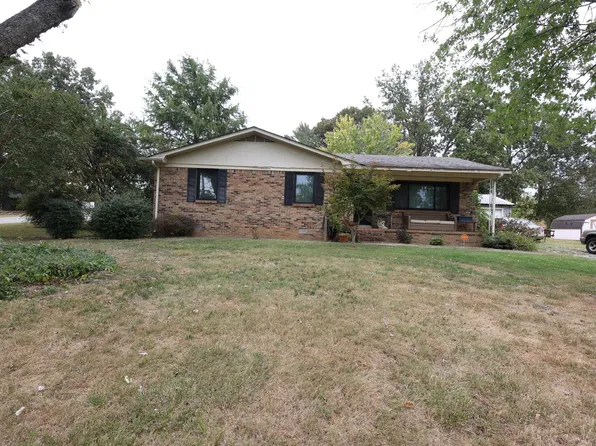 216 Staggs Dr, Portland, TN 37148