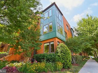 3013 District Ave, Fairfax, VA 22031