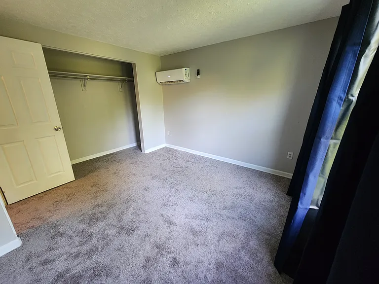 8 Washington St #2B — Photo 7