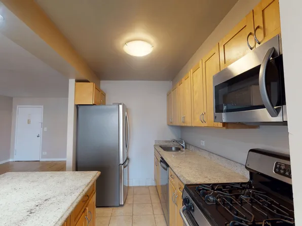 310 Greenwich Street image 2 of 12