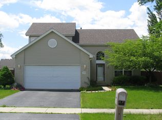 25706 W Lilac Ave, Monee, IL 60449