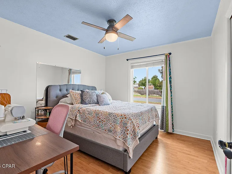116 Derby Woods Dr — Photo 14