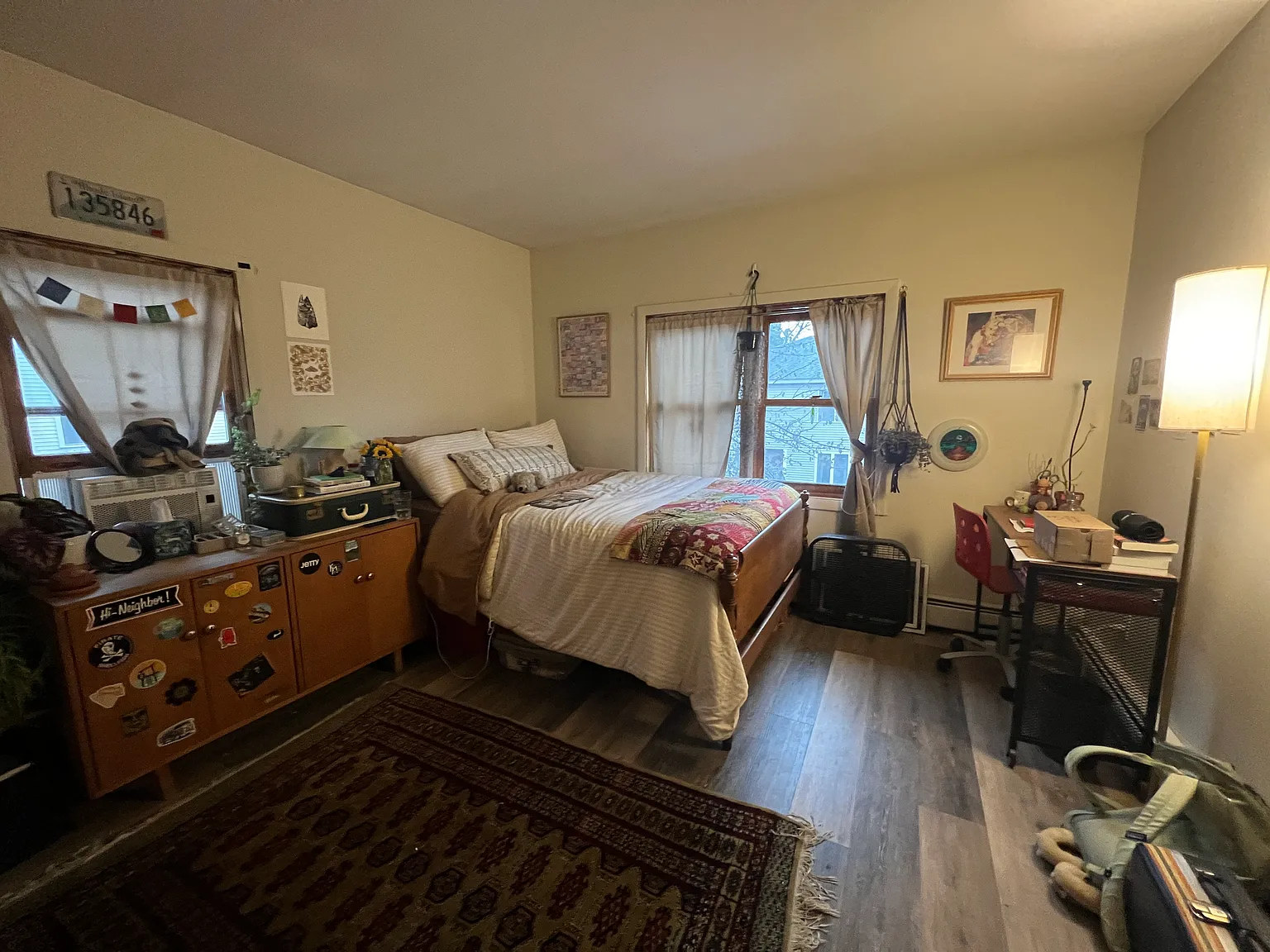 3 bed, 1000 sqft, $4,000 — Photo 2