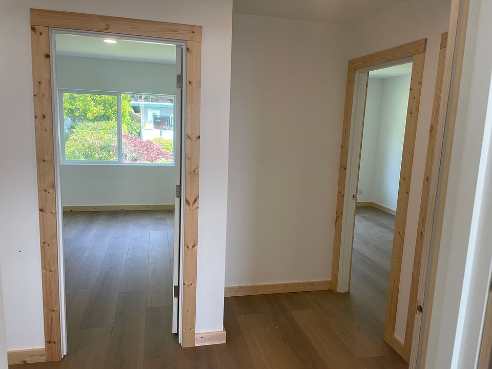 Two of the 3rd floor bedrooms