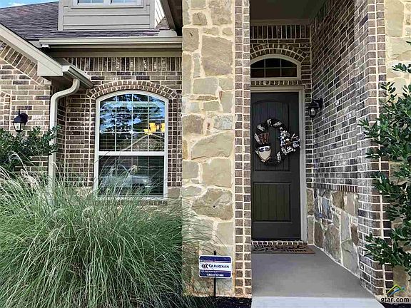 2nd image of 219 Rosebrook Cir
