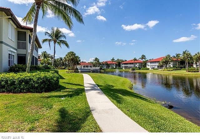 1st image of 275 Waterside Cir Unit 102