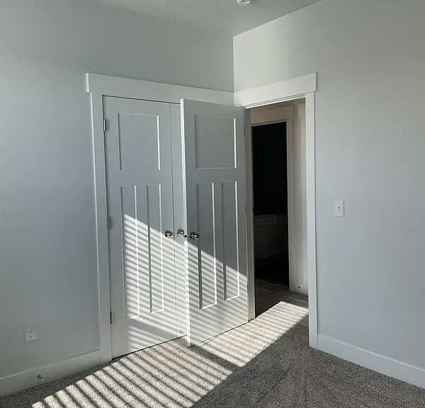302 W 435 N #1 — Photo 13