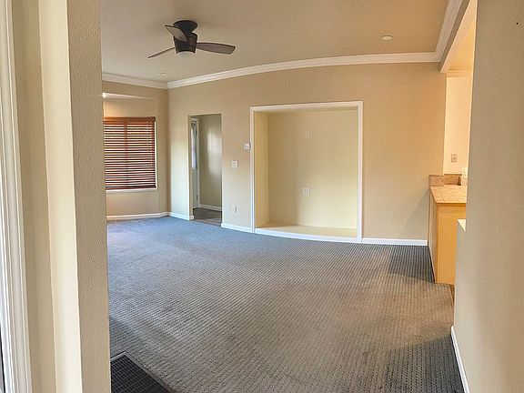 2nd image of 1263 Park Ave