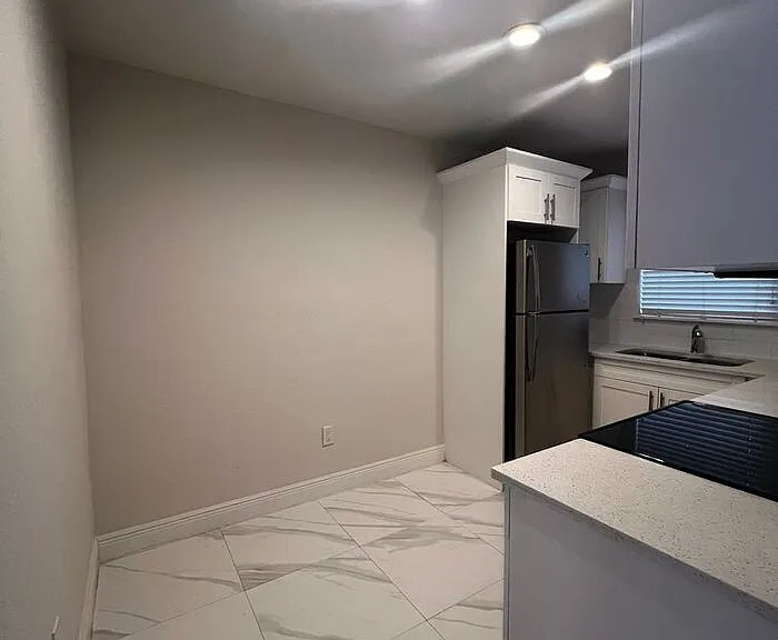 119 Santillane Ave #2 — Photo 8