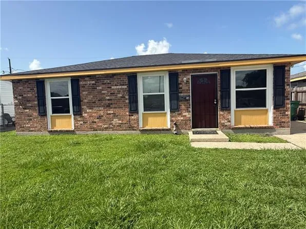 89 Marie Dr, Westwego, LA 70094