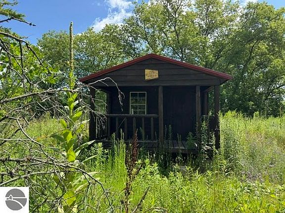 2nd image of 2179 Conrad Rd