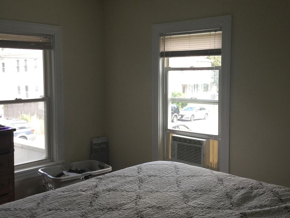 2nd image of 41 Winter St APT 1F