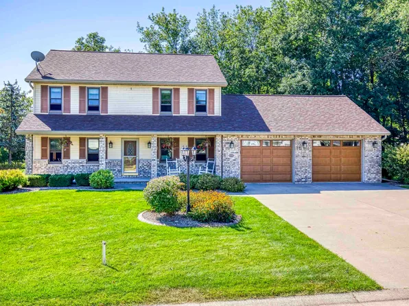 W5915 Blazing Star Dr, Appleton, WI 54915