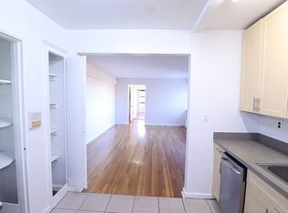 9960 64th Ave APT 6R, Rego Park, NY 11374