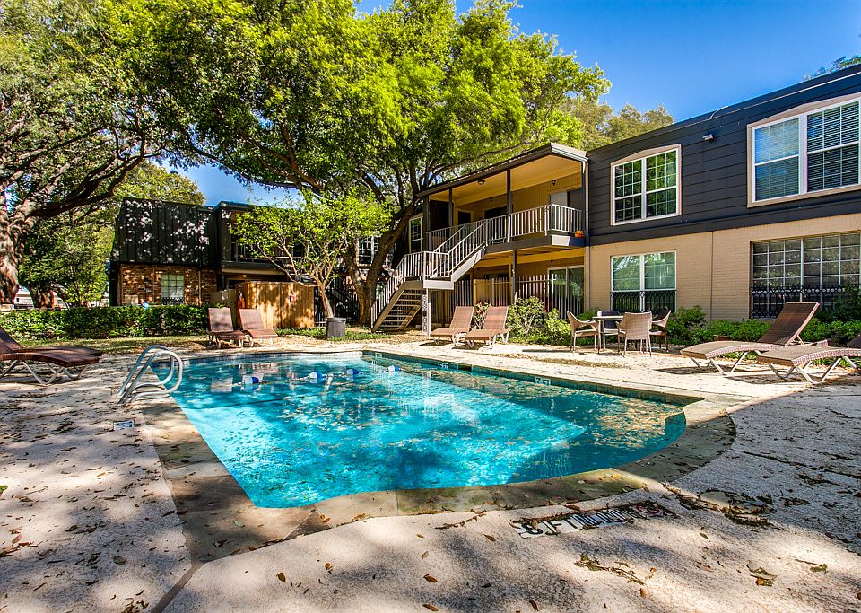 1st image of 5310 Fleetwood Oaks Ave APT 229