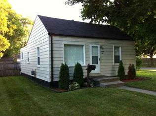 81 Clair St, Mount Clemens, MI 48043