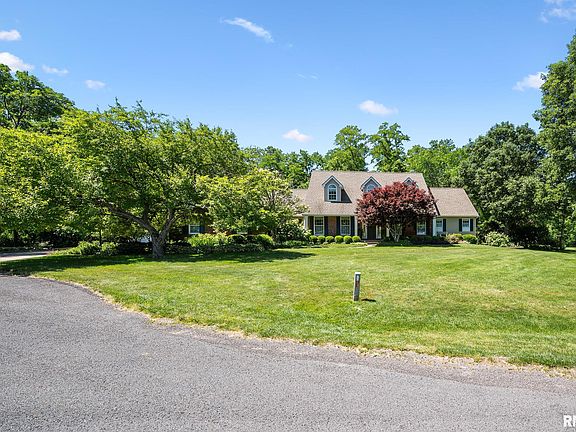 3rd image of 9422 Philander Chase Ln