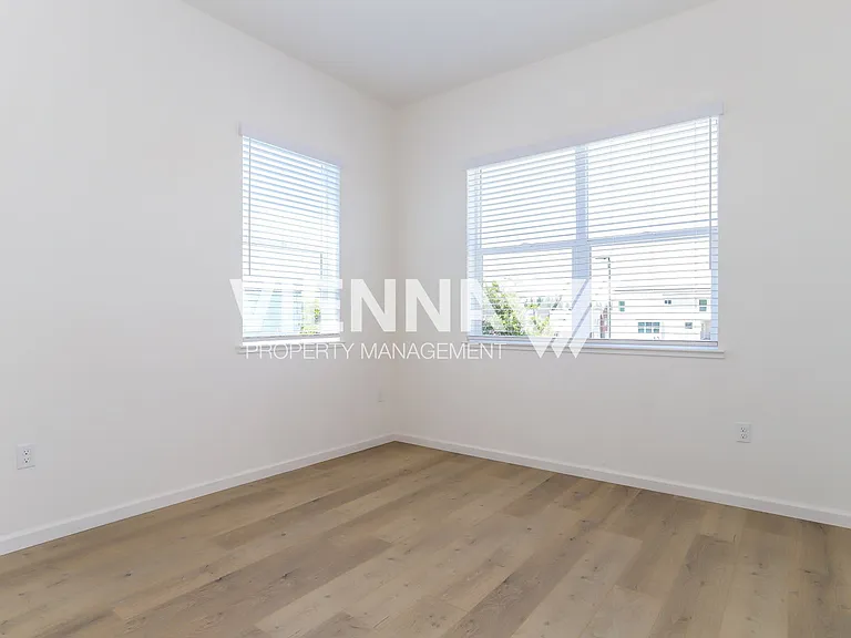 8082 Quiet Knolls Dr — Photo 14