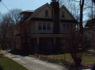 125 Ardmore Ave, Ardmore, PA 19003