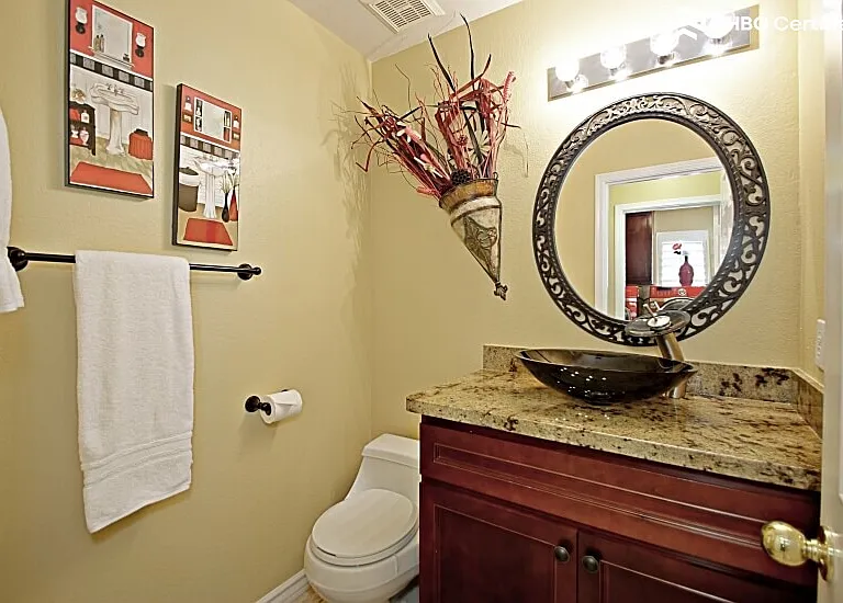 Powder room