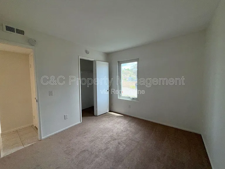 1862 Hanford Dr — Photo 12