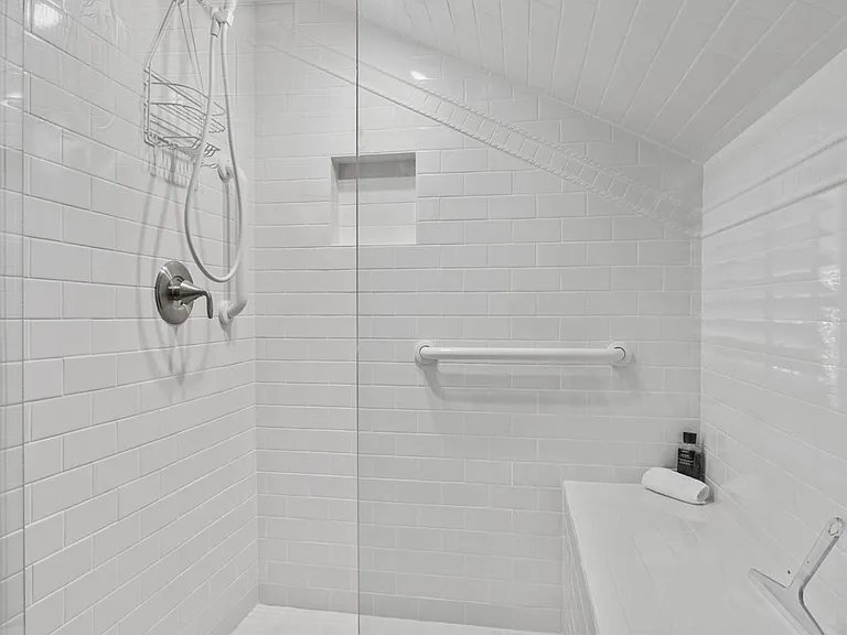 343 Cullasaja Dr #1 — Photo 3