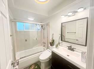 9200 NE 131st Pl, Kirkland, WA 98034